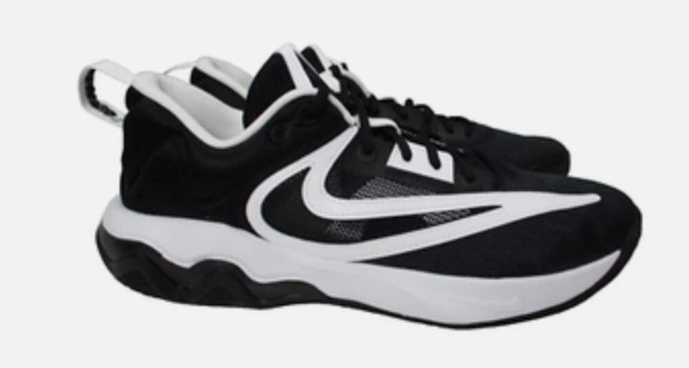 Mens 10.5 Nike Giannis Immortality 3 Black And White